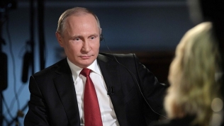 Ông Putin ‘trăn trở’ về người kế nhiệm từ những ngày đầu nắm quyền