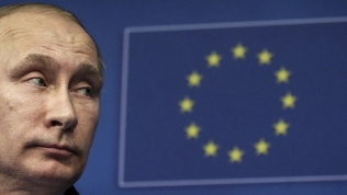 Loạt quan chức thân cận ông Putin bị trừng phạt, Nga nói quan hệ với EU bị hủy hoại
