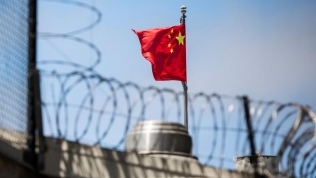 Chính quyền ông Trump tiếp tục siết đòn ‘trấn áp’ Trung Quốc