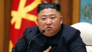 Hàn Quốc chưa xác thực được thông tin ông Kim Jong-un mổ tim