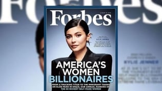 Kylie Jenner – nữ tỷ phú tự thân trẻ nhất và gây nhiều tranh cãi nhất thế giới