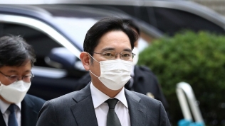 Vừa được ra tù 6 ngày, ‘thái tử Samsung’ Lee Jae-yong lại phải hầu tòa