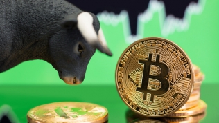 Bitcoin vượt ngưỡng 24.000 USD, bước vào chu kỳ tăng giá mới?