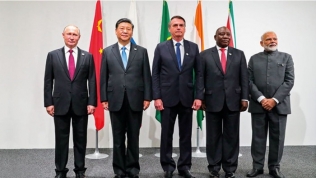 Ông Putin: BRICS hiện giàu hơn G7