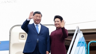 Chủ tịch Trung Quốc Tập Cận Bình tới Hà Nội