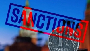 Chưa kịp mừng tín hiệu hồi phục, Nga hứng loạt đòn trừng phạt kinh tế mới