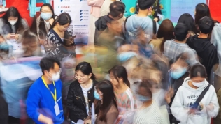 Động thái lạ của Trung Quốc khi tỷ lệ thanh niên thất nghiệp ‘phá đỉnh’