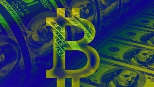 Bitcoin vượt 65.000 USD, tiến gần đỉnh lịch sử