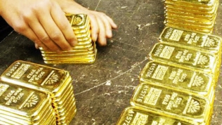 Giá vàng thế giới hôm nay (17/10): Thiếu động lực tăng ngắn hạn, vàng giằng co ở mức 1.900 USD/ounce