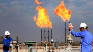 Tăng sản lượng khai thác dầu mỏ - lựa chọn an toàn của OPEC+