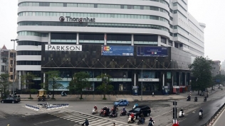 Kinh doanh trung tâm thương mại, nhìn từ 'cái chết' của Parkson Viet Tower