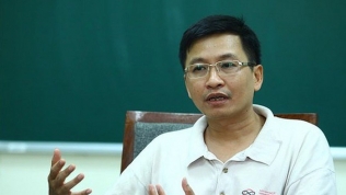 GS.TS Phùng Hồ Hải nhắc lại ‘lời kêu cứu khẩn thiết’ về việc bỏ thi trắc nghiệm