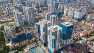 Lần đầu tiên sau một thập kỉ, thị trường bất động sản Việt Nam lọt vào nhóm 'bán minh bạch'