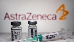 AstraZeneca thừa nhận vaccine Covid có thể gây đông máu, Bộ Y tế nói gì?