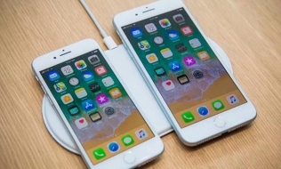 Apple mất hơn 50 tỷ USD từ khi ra mắt iPhone mới