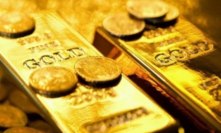 Giá vàng hôm nay (25/7): Căng thẳng Mỹ - Iran khiến vàng tiếp tục dò đáy