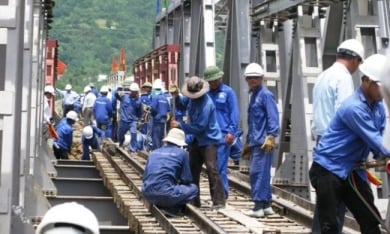 Hơn 15 triệu cổ phần của TCT Công trình Đường sắt Hà Nội lên UpCOM