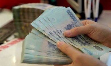 Cho người nước ngoài gửi tiền: Ba thu dồn lại một ngày...