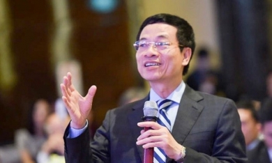 Quyền Bộ trưởng Nguyễn Mạnh Hùng: ‘Vụ AVG là cơ hội để Mobifone thay đổi’