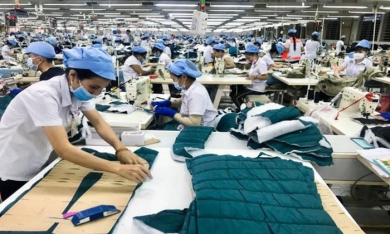 Xuất khẩu giảm mạnh, doanh nghiệp dệt may tìm 'phao cứu sinh' ở EVFTA