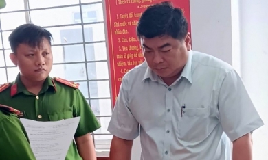 Bắt tạm giam Phó Chủ tịch UBND TP. Long Xuyên Nguyễn Bảo Sinh