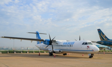 Cạnh tranh với Bamboo Airways, Vietnam Airlines làm 'thủ tục một lần' trên đường bay Côn Đảo