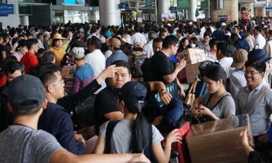 PGS.TS Nguyễn Thiện Tống: 'Ùn tắc sân bay Tân Sơn Nhất, không thể đổ lỗi cho hạ tầng'