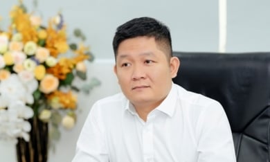 Doanh nhân tuần qua: Khởi tố Chủ tịch Chứng khoán Trí Việt, Chủ tịch BĐS Đất Quảng xin rút khỏi HĐND