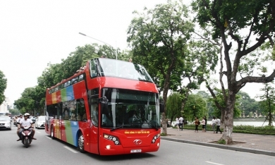 Bộ Tài chính bác đề xuất miễn thuế nhập xe buýt 2 tầng