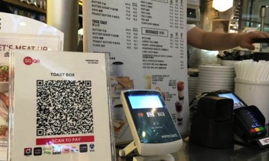 Singapore ra mắt mã QR thanh toán thống nhất đầu tiên trên thế giới