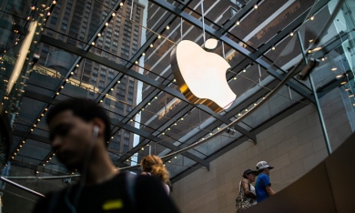 Apple trở lại vị trí công ty đại chúng có giá trị nhất thế giới