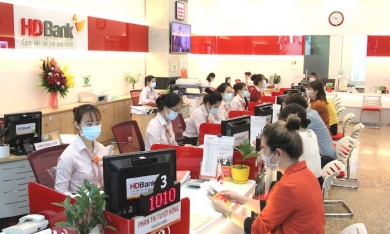 HDBank nhận giải Top 10 ngân hàng có khối lượng giao dịch ngoại hối hàng đầu Việt Nam năm 2020