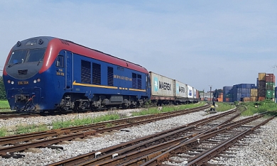 Khai trương đoàn tàu đường sắt chở container đầu tiên chạy thẳng từ Việt Nam sang châu Âu