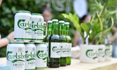 Hãng bia Đan Mạch tăng trưởng trong đại dịch nhờ bia đặc biệt và không cồn