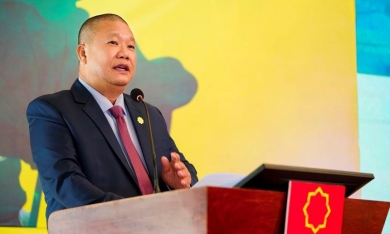 Công ty của ông Lê Phước Vũ bán xong 17,7 triệu cổ phiếu HSG, rút khỏi Hoa Sen Group