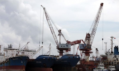 Vinalines lập tổ đặc nhiệm tái cơ cấu các cảng biển liên doanh