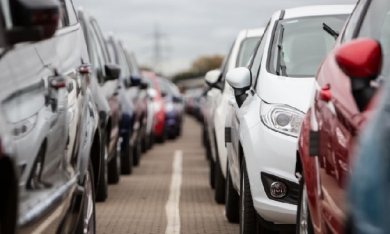 Bộ Công Thương hướng dẫn quy trình nhập khẩu ô tô theo Nghị định 116