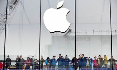 Apple tự phá vỡ kỷ lục công ty đại chúng giá trị nhất mọi thời đại