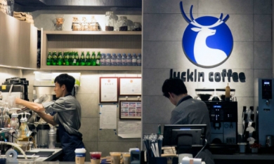 Startup bán lẻ cafe Luckin đe dọa ngôi vương của Starbuck tại Trung Quốc