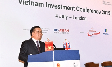 Nhà đầu tư nước ngoài tại London quan tâm đặc biệt đến thị trường tài chính Việt Nam