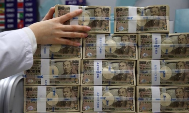 Nhật Bản tăng gói hỗ trợ khẩn cấp lên mức kỷ lục 1,09 nghìn tỷ USD