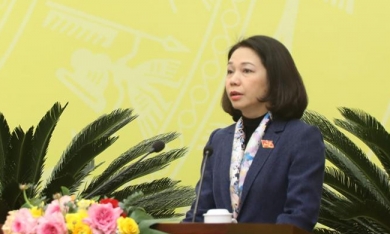Bà Vũ Thu Hà làm phó chủ tịch UBND thành phố Hà Nội