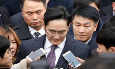 Tòa án Hàn bác đề nghị bắt giữ người thừa kế tập đoàn Samsung