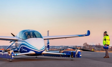 Boeing thử nghiệm xe bay chạy điện tự hành đầu tiên