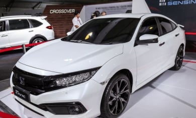 Honda Civic ra mắt bản nâng cấp mới, ‘đe doạ’ Mazda3