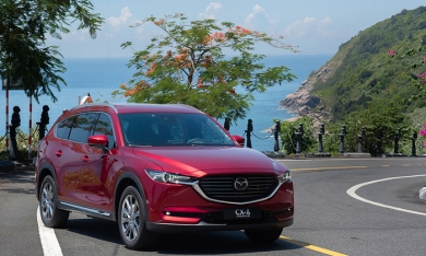 Mazda CX-8 chính thức ra mắt khách hàng Việt, giá từ 1,149 tỷ đồng