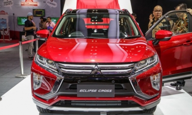 Mitsubishi Eclipse Cross chốt giá gần 800 triệu đồng, bỏ ngỏ khả năng về Việt Nam