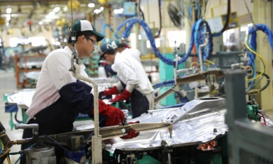 Nổ nhà máy Honda tại Nhật Bản, hai người bị thương