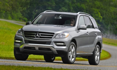 Hãng xe Mercdes-Benz bị khách hàng  Mỹ khởi kiện vì lỗi cửa sổ trời