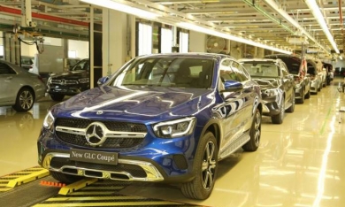 Daimler AG có thể phải ngừng bán xe Mercedes-Benz tại Đức